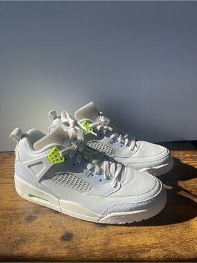 Jordan Spizike Low "Photon Dust Volt'  IB4464-025 Men's 10, 11.5 WMNS